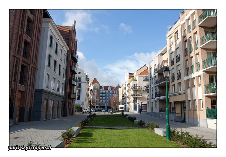 http://www.pss-archi.eu/membres/Nekobasu/lille/quaisvieuxlille-20101106-04.jpg