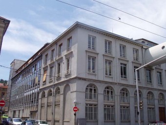 Groupe casino st etienne adresse