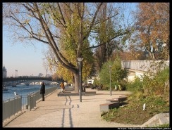 Randonne urbaine sur les berges parisiennes, par Lupus