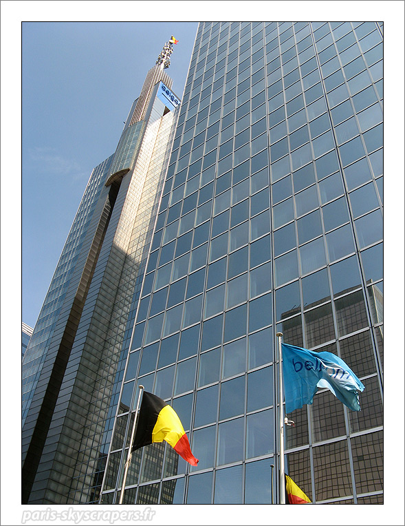 https://www.pss-archi.eu/membres/Nekobasu/IMG_5106.jpg