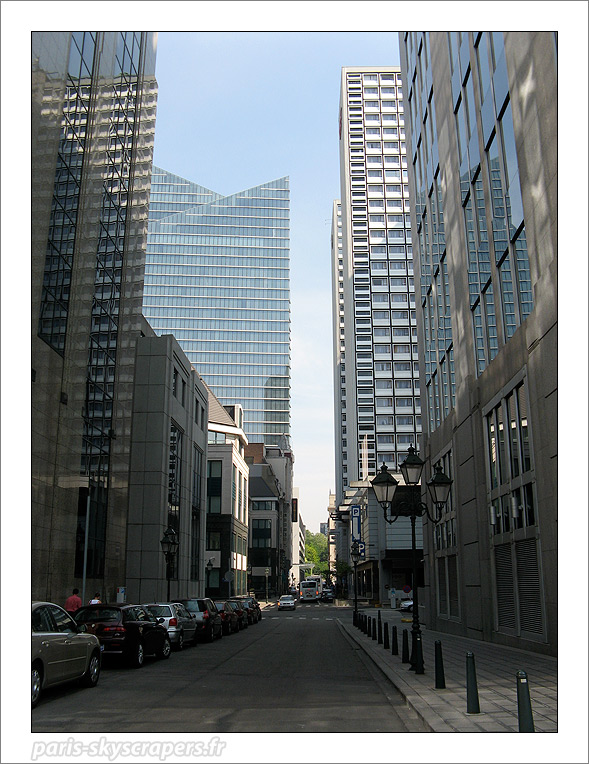 https://www.pss-archi.eu/membres/Nekobasu/IMG_5112.jpg