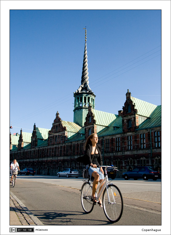 https://www.pss-archi.eu/membres/Nekobasu/copenhague/16.jpg