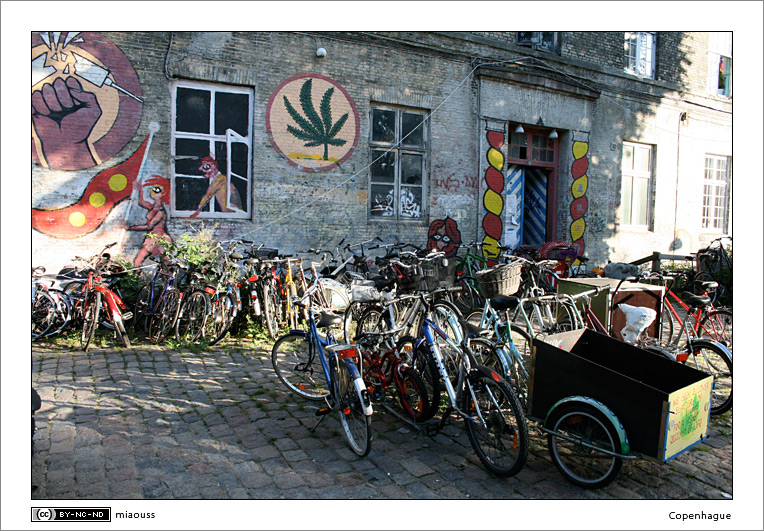 https://www.pss-archi.eu/membres/Nekobasu/copenhague/29.jpg
