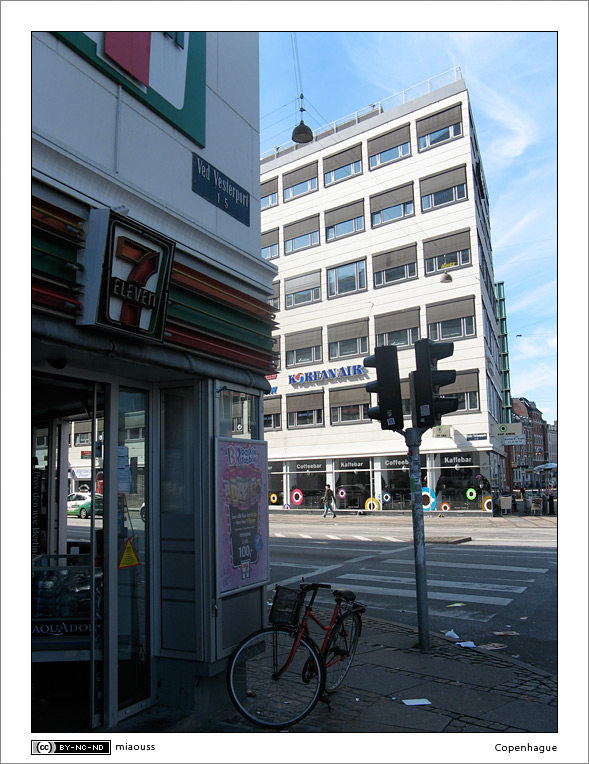 https://www.pss-archi.eu/membres/Nekobasu/copenhague/50.jpg