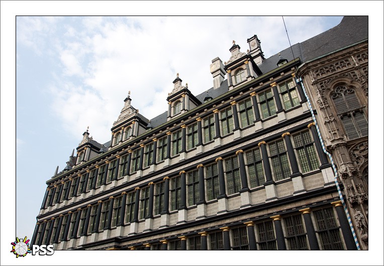 https://www.pss-archi.eu/membres/Nekobasu/gent/1304280834.jpg