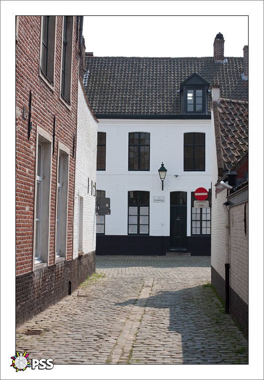 https://www.pss-archi.eu/membres/Nekobasu/gent/1304283485.jpg