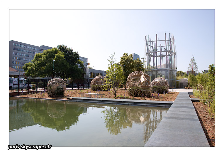 https://www.pss-archi.eu/membres/Nekobasu/jardin_des_geants/06.jpg