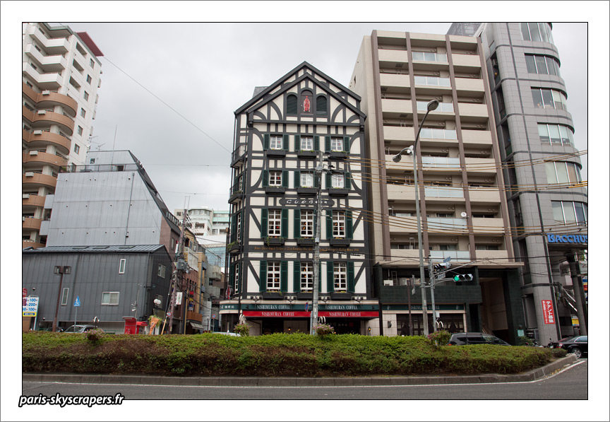 https://www.pss-archi.eu/membres/Nekobasu/kobe/110.jpg
