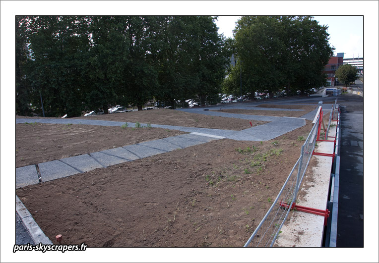 https://www.pss-archi.eu/membres/Nekobasu/lille/euralille-20100925-4.jpg