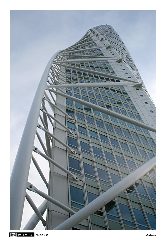 https://www.pss-archi.eu/membres/Nekobasu/malmoe/06.jpg
