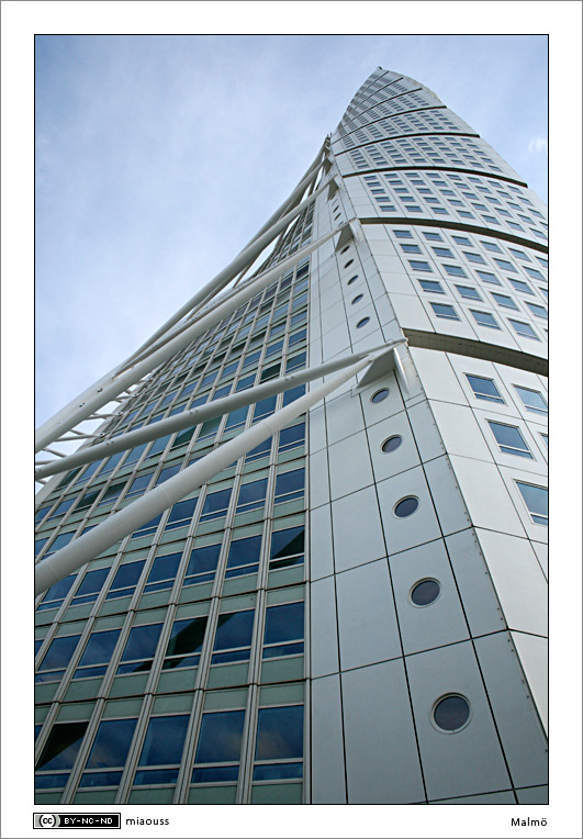 https://www.pss-archi.eu/membres/Nekobasu/malmoe/08.jpg