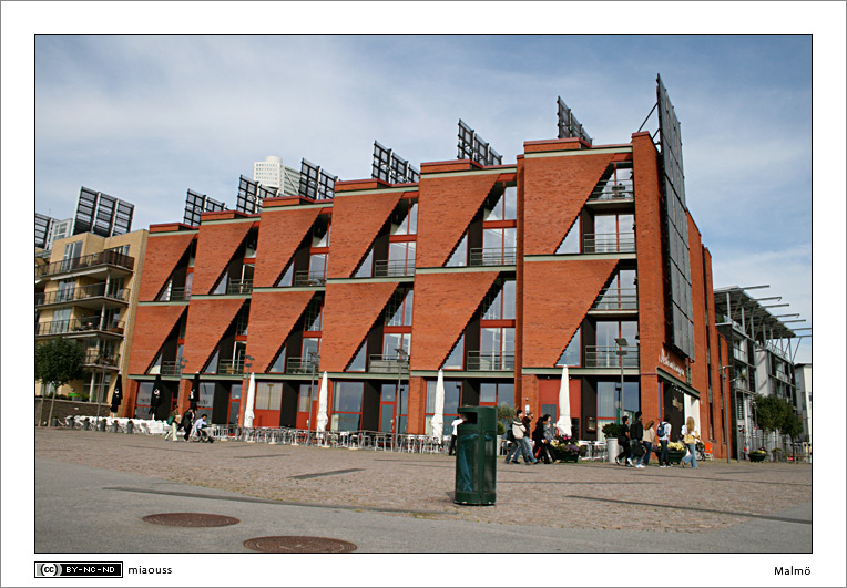 https://www.pss-archi.eu/membres/Nekobasu/malmoe/16.jpg