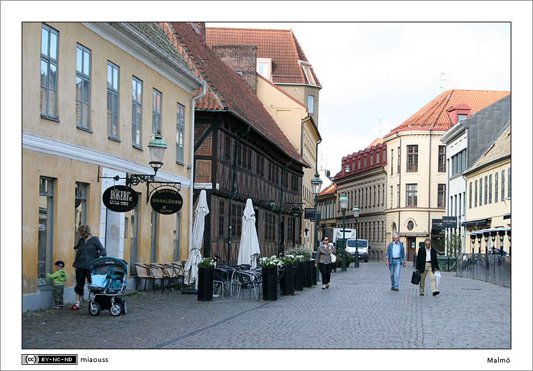 https://www.pss-archi.eu/membres/Nekobasu/malmoe/29.jpg