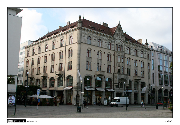 https://www.pss-archi.eu/membres/Nekobasu/malmoe/30.jpg
