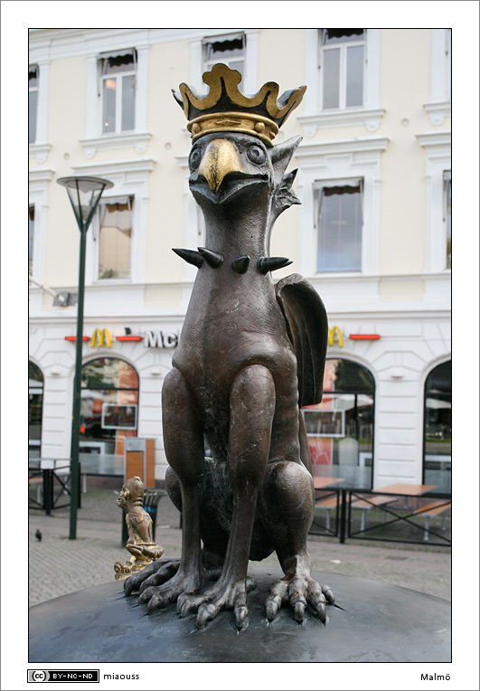 https://www.pss-archi.eu/membres/Nekobasu/malmoe/31.jpg