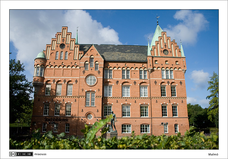 https://www.pss-archi.eu/membres/Nekobasu/malmoe/32.jpg