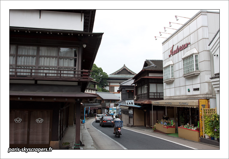 https://www.pss-archi.eu/membres/Nekobasu/narita/04.jpg