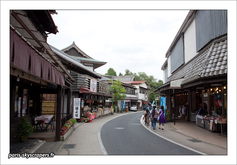 https://www.pss-archi.eu/membres/Nekobasu/narita/05.jpg