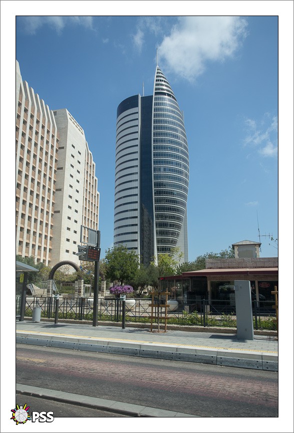 https://www.pss-archi.eu/membres/nekobasu/haifa/11.jpg