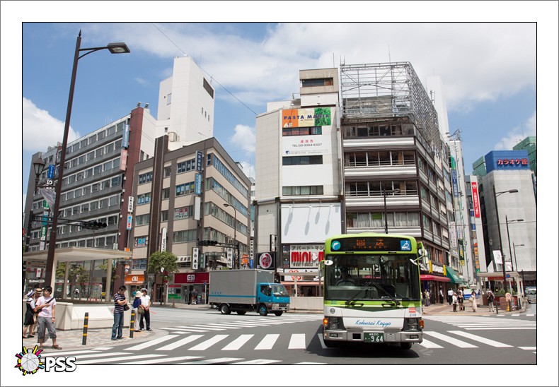 https://www.pss-archi.eu/membres/nekobasu/tokyo/296.jpeg