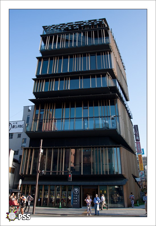 https://www.pss-archi.eu/membres/nekobasu/tokyo/308.jpeg