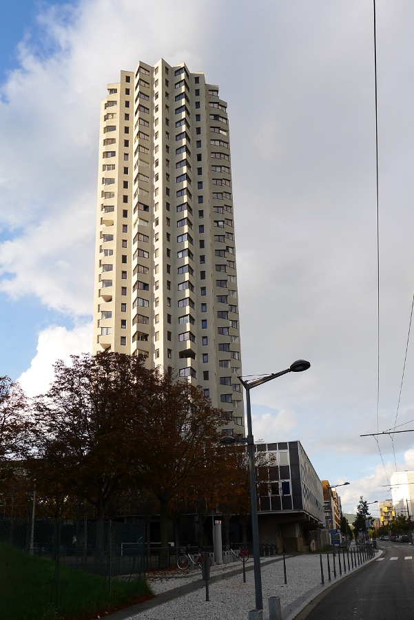 https://www.pss-archi.eu/photos/membres/1062/l/1382474888ite.JPG