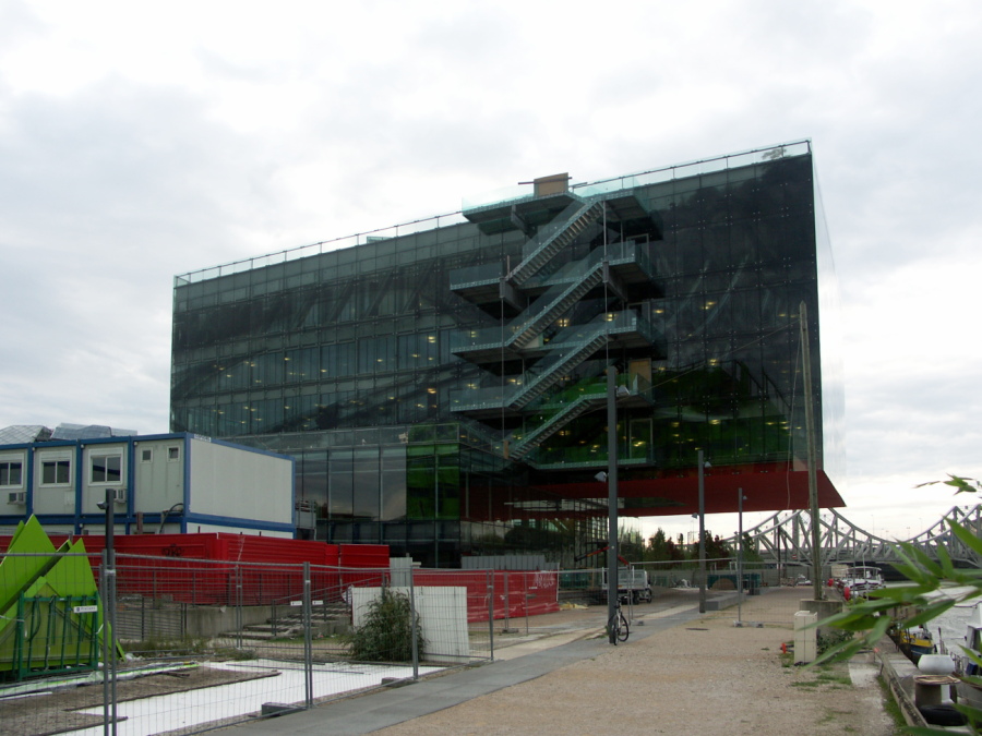 https://www.pss-archi.eu/photos/membres/1062/l/1383036466yyx.JPG