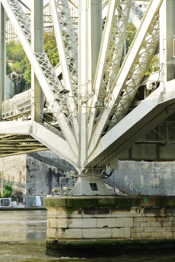 https://www.pss-archi.eu/photos/membres/1062/l/1384252151iin.JPG