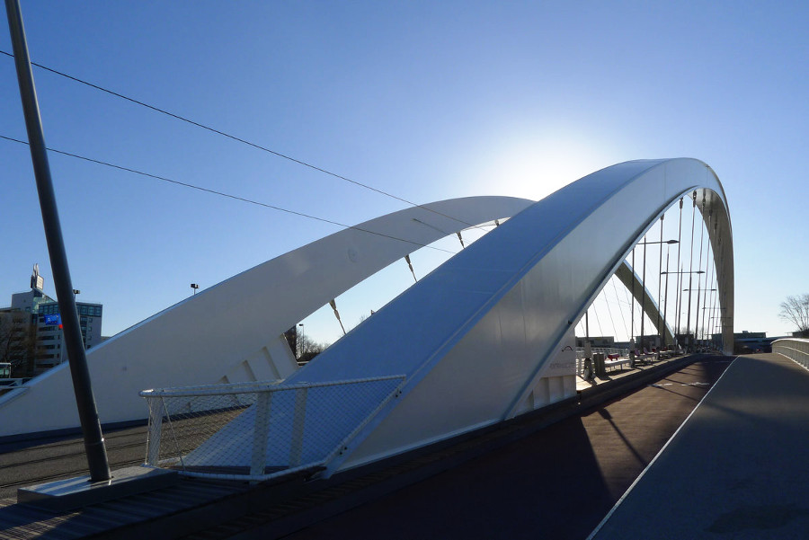 https://www.pss-archi.eu/photos/membres/1062/l/1393257574phc.JPG