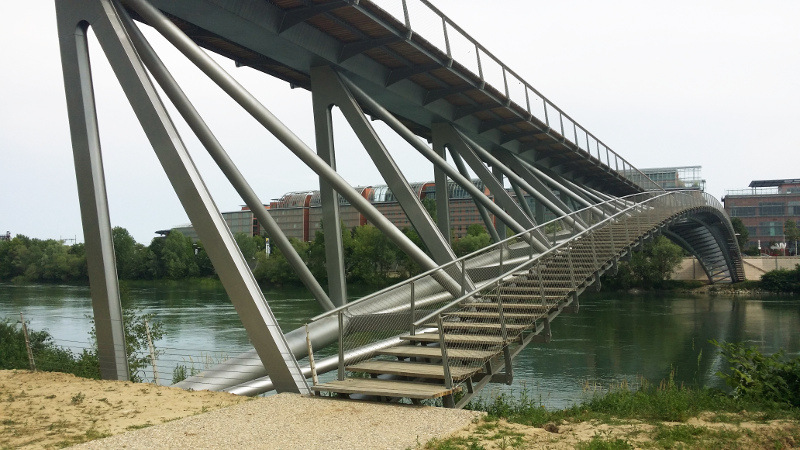 https://www.pss-archi.eu/photos/membres/1062/l/1402474020riy.jpg