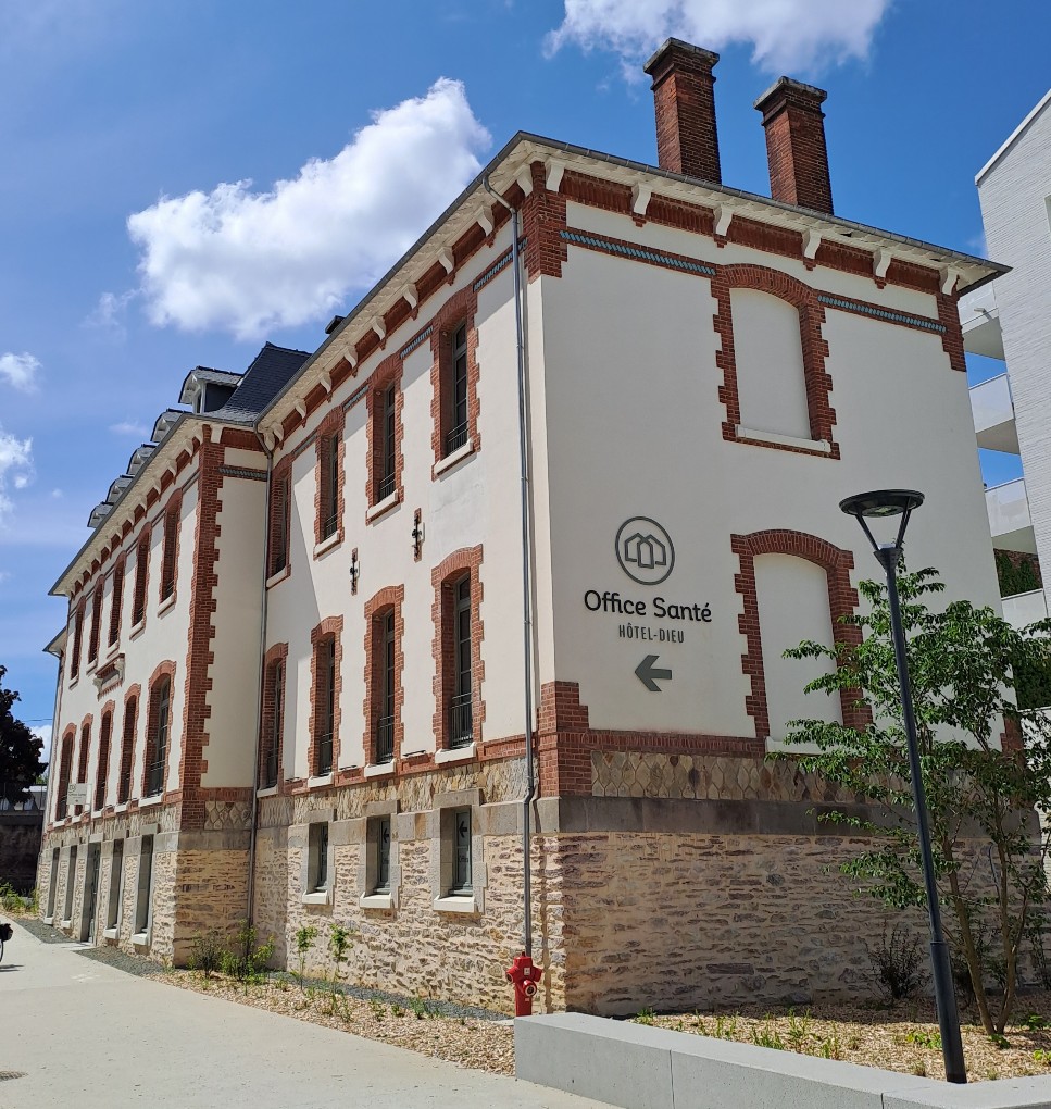 https://www.pss-archi.eu/photos/membres/13651/l/2023/05/1683900871hflp.jpg