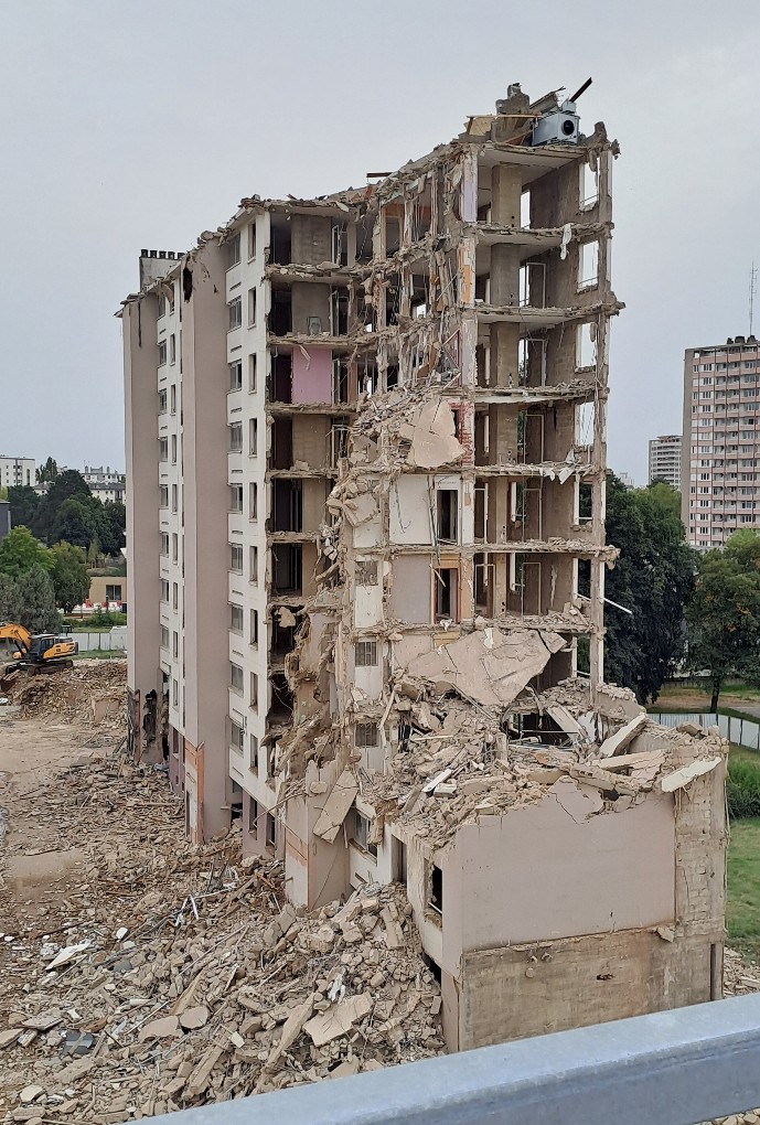 https://www.pss-archi.eu/photos/membres/13651/l/2023/09/1694033888jdjh.jpg
