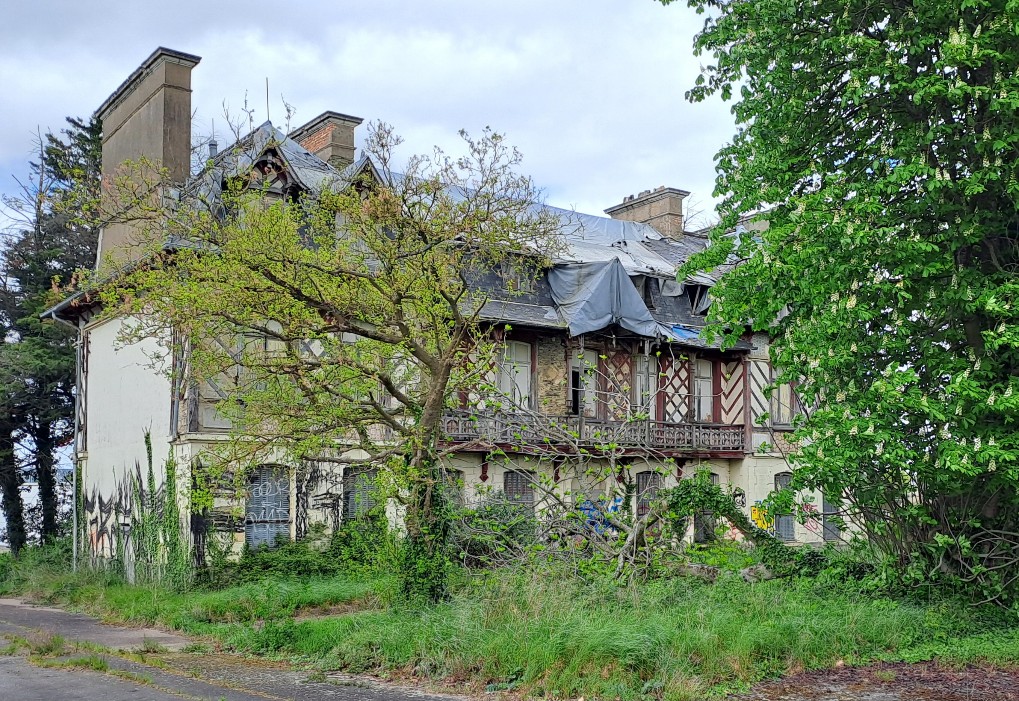 https://www.pss-archi.eu/photos/membres/13651/l/2024/04/1713283179tchb.jpg