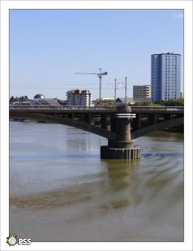 https://www.pss-archi.eu/photos/membres/1439/l/1347916742rgg.jpg