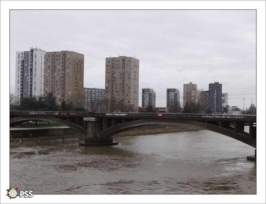 https://www.pss-archi.eu/photos/membres/1439/l/1393510002lyq.jpg