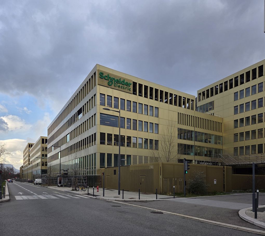 https://www.pss-archi.eu/photos/membres/1460/l/2025/02/1740775315jjfe.jpg
