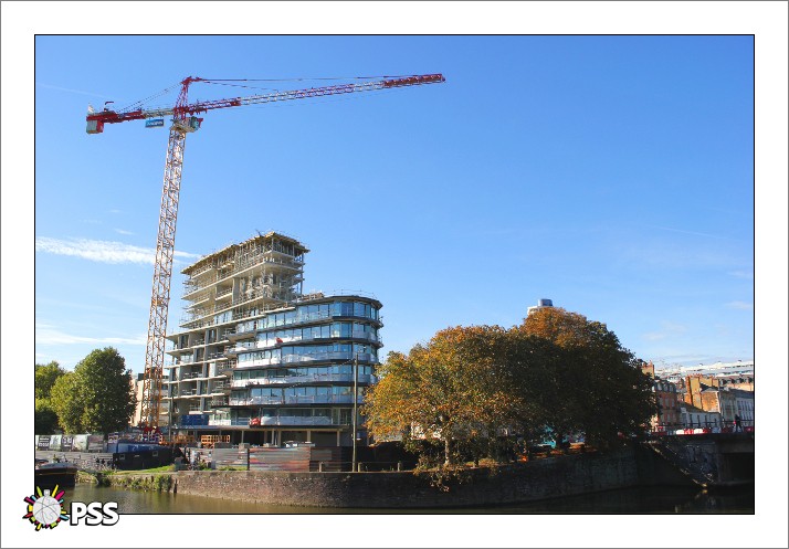 https://www.pss-archi.eu/photos/membres/2632/l/1382116363cxr.jpg