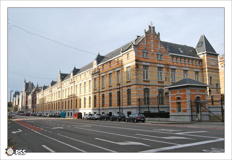 https://www.pss-archi.eu/photos/membres/357/l/1384185058djr.jpg