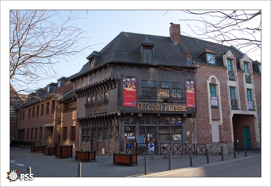 https://www.pss-archi.eu/photos/membres/46/l/1299489981ntn.jpg