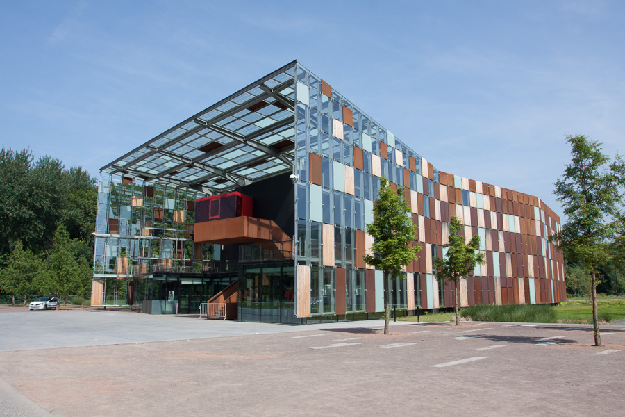 https://www.pss-archi.eu/photos/membres/46/l/1373815777qaw.jpg