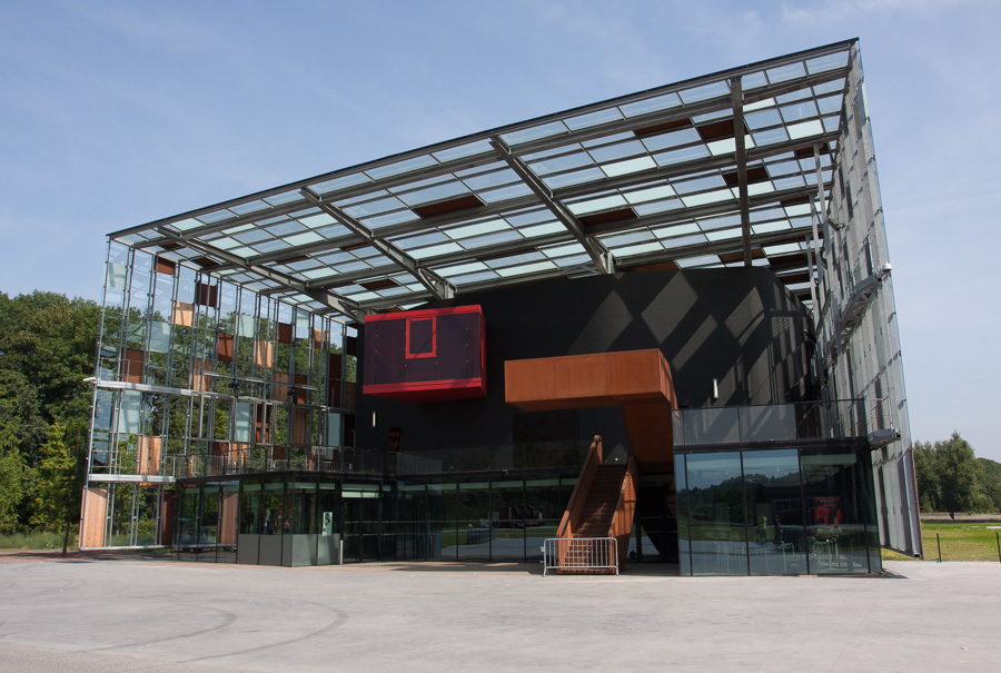 https://www.pss-archi.eu/photos/membres/46/l/1373815801ven.jpg