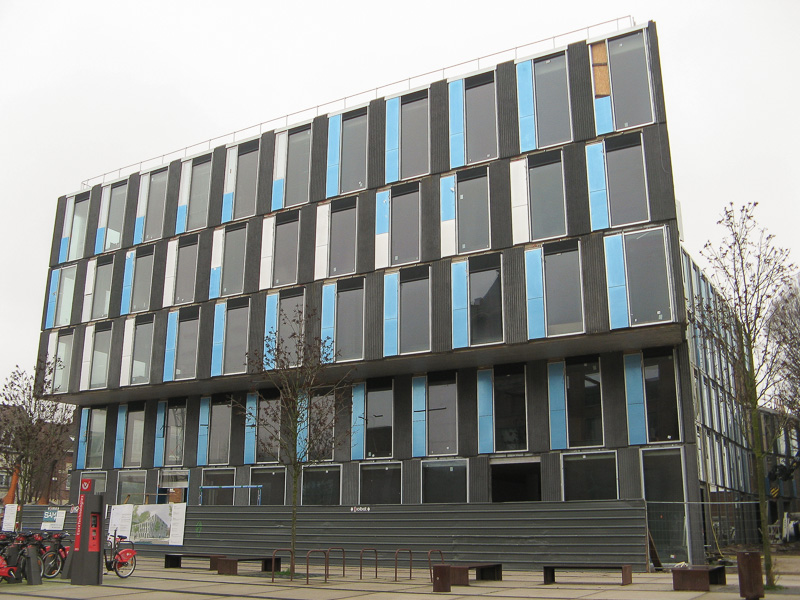 https://www.pss-archi.eu/photos/membres/46/l/1390407808scy.jpg