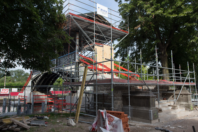 https://www.pss-archi.eu/photos/membres/46/l/1405769330vwy.jpg