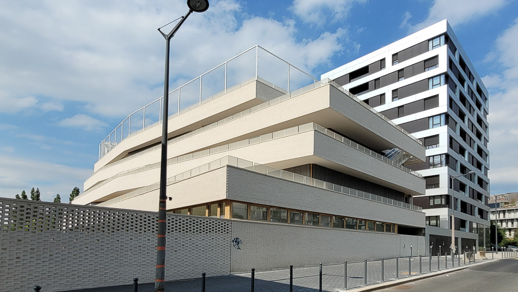 https://www.pss-archi.eu/photos/membres/46/l/2022/07/1657819084adfb.jpg