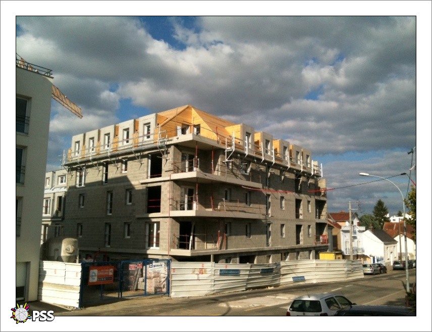 https://www.pss-archi.eu/photos/membres/4830/l/1311539977lhc.jpg