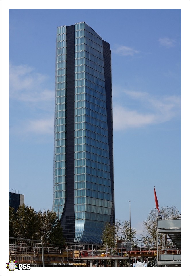 https://www.pss-archi.eu/photos/membres/6815/l/1506274038tlu.jpg