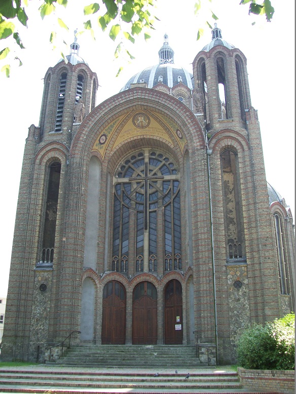 https://www.pss-archi.eu/photos/membres/7721/l/1373556738kuw.JPG