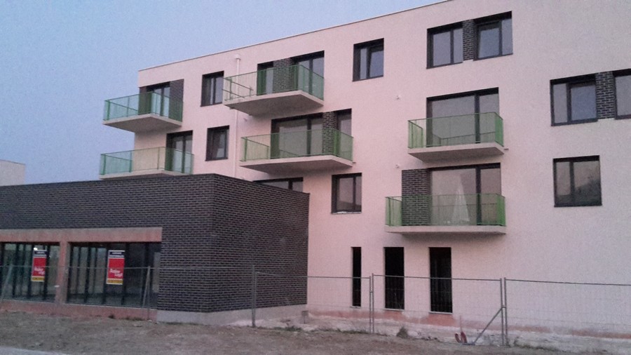 https://www.pss-archi.eu/photos/membres/8974/l/1458334848wyh.jpg