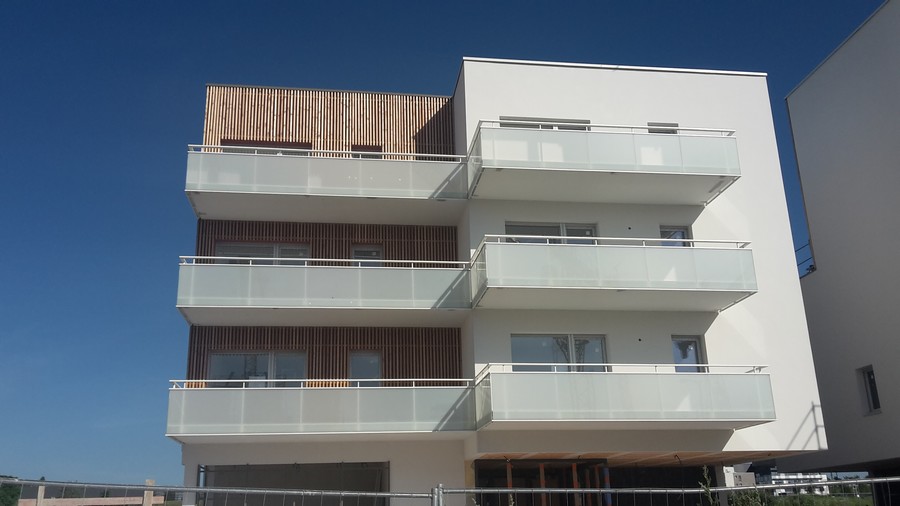https://www.pss-archi.eu/photos/membres/8974/l/1468243445set.jpg