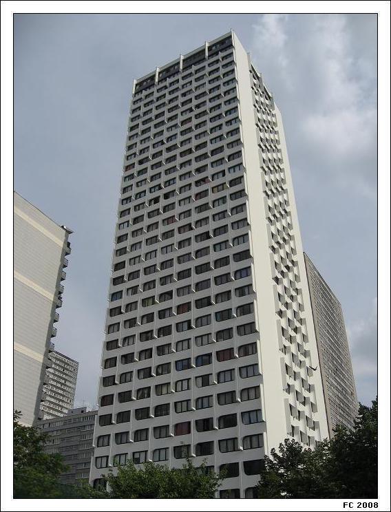 https://www.pss-archi.eu/photos/membres/943/l/1217163937i.jpg
